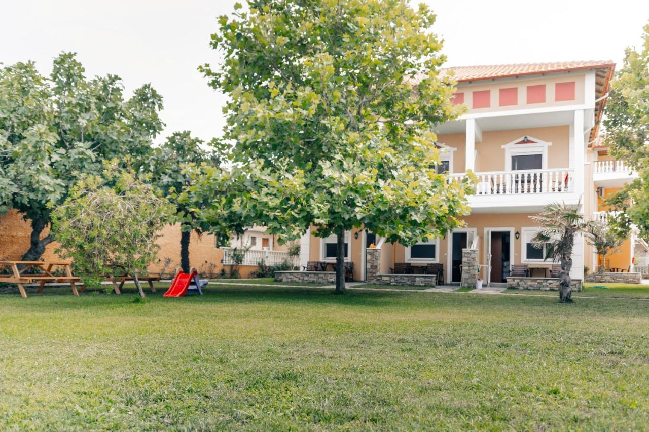 Villa Yianna Nea Mesagkala Ngoại thất bức ảnh